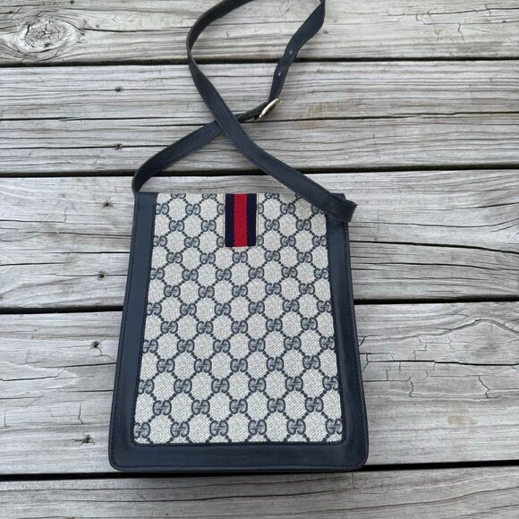 Authentic Gucci Parfums Sherry Line Monogram Women’s Crossbody Purse Bag - Picture 6 of 11